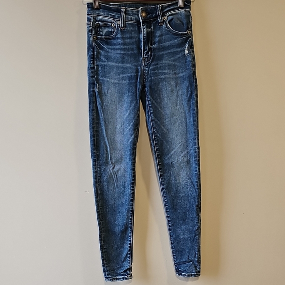 American Eagle Outfitters Denim - American Eagle Next Level Stretch Size 0 High Rise Skinny Jeggings